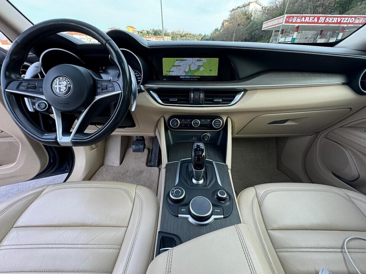 Alfa Romeo Stelvio 2.2 Turbodiesel 210 CV AT8 Q4 Executive