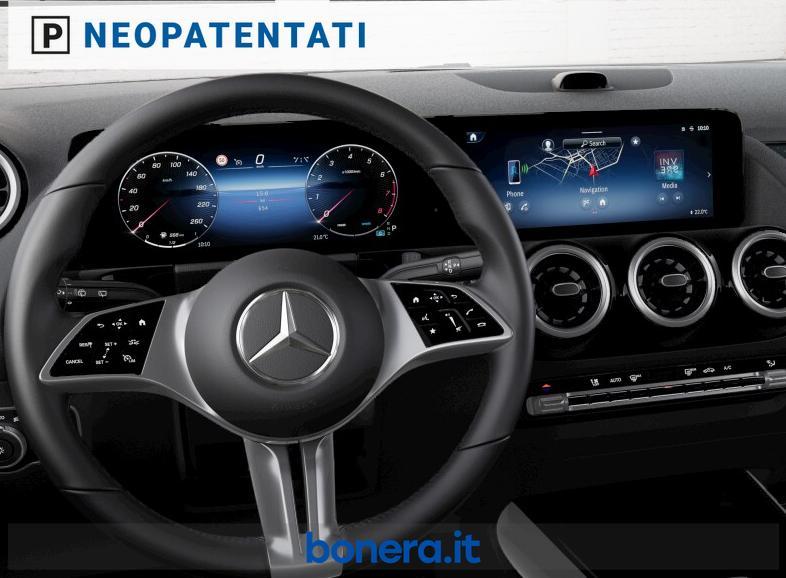 Mercedes GLA 180 180 Progressive Extra 7G-DCT