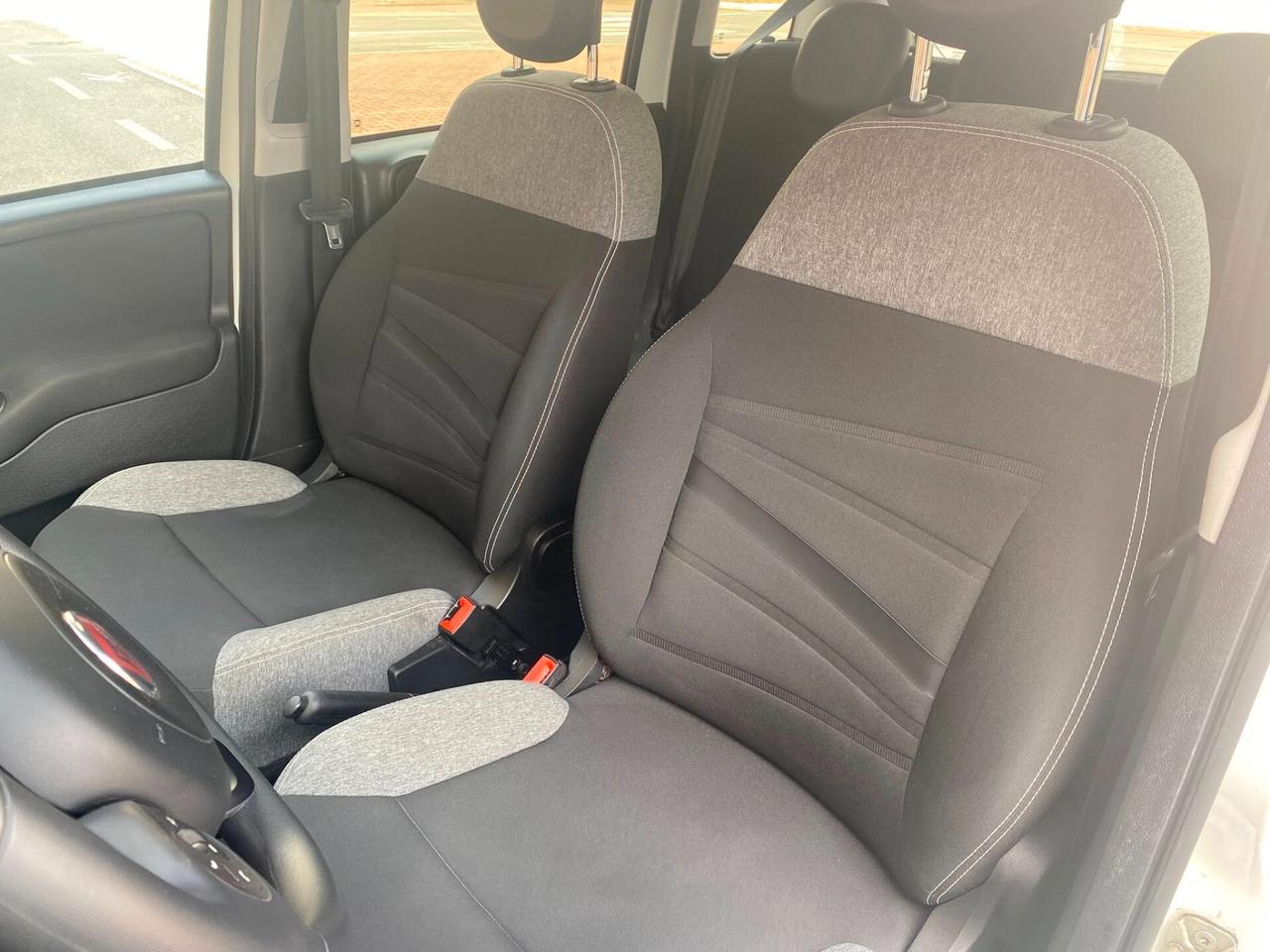 FIAT PANDA HYBRID 1.0cc IDONEA OK NEO PATENTATI