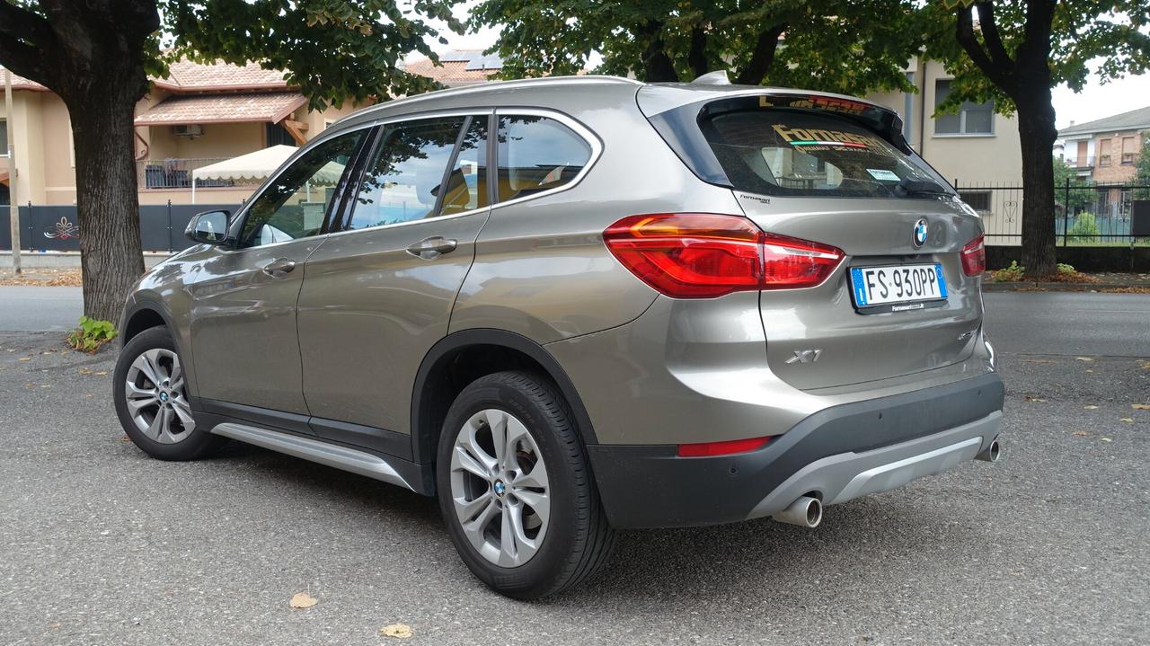 Bmw X1 sDrive18d xLine