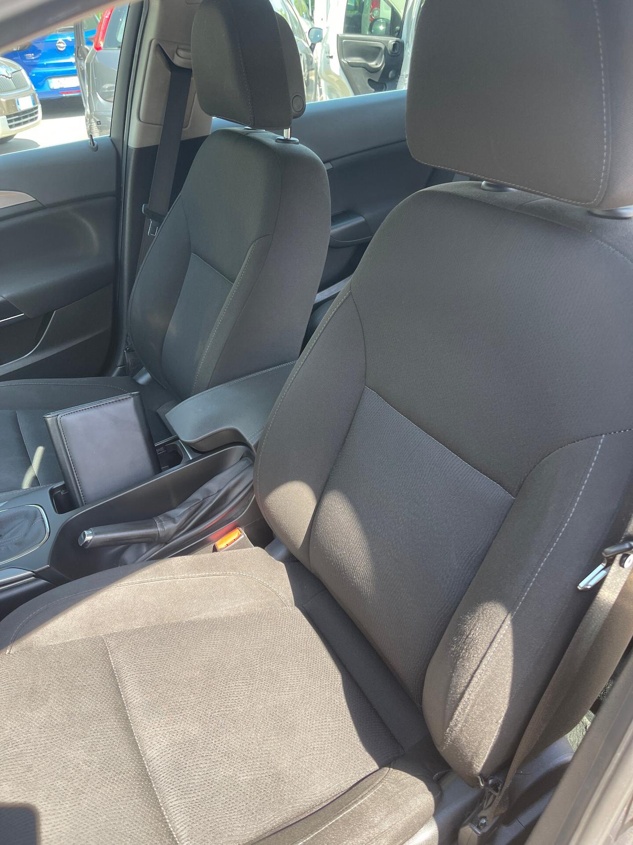 Opel Insignia 2.0 CDTI 4 porte