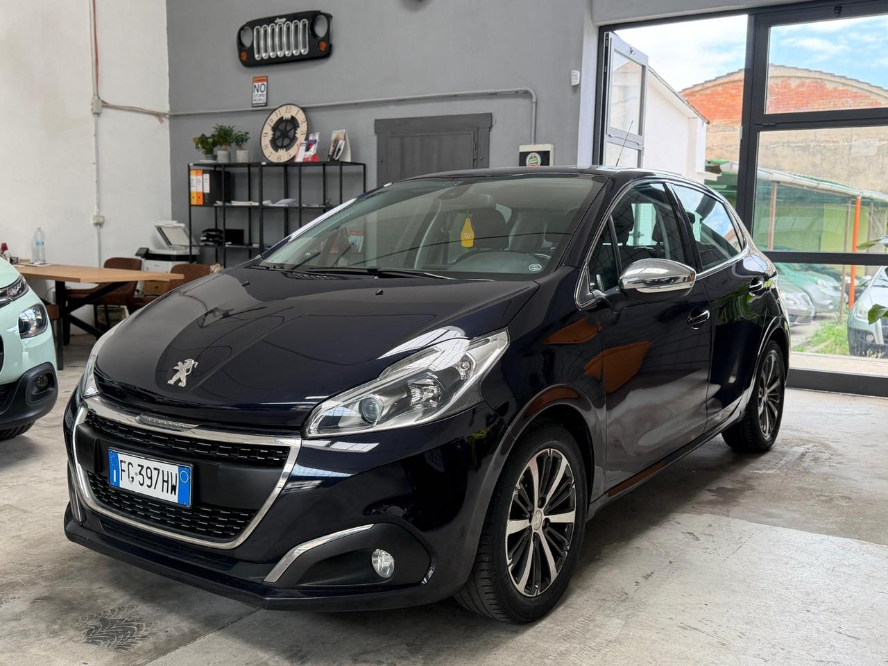 Peugeot 208 PureTech 82 3p. GPL Active