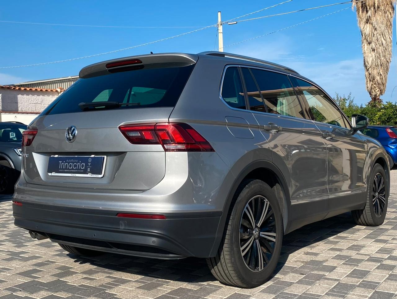 Volkswagen Tiguan Business 2.0 TDI 150CV DSG Full LED