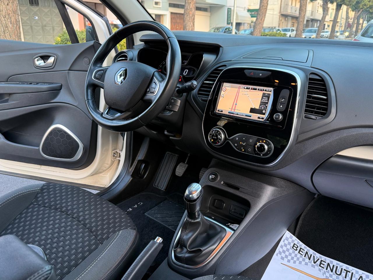 Renault Captur 1.5 dCi 90CV LED NAVI CAMERA - 2018