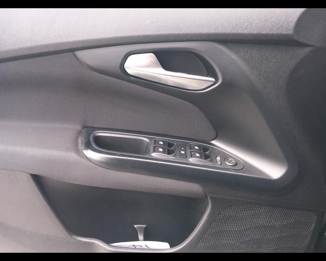 FIAT Tipo (2015-->) - Tipo 1.6 Mjt S&S SW Business