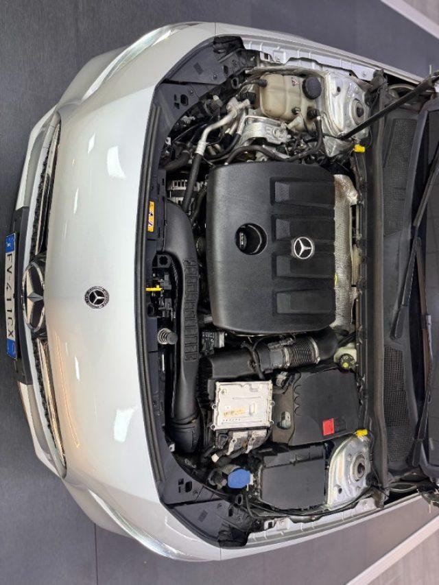 MERCEDES-BENZ A 180 d Automatic Premium AMG