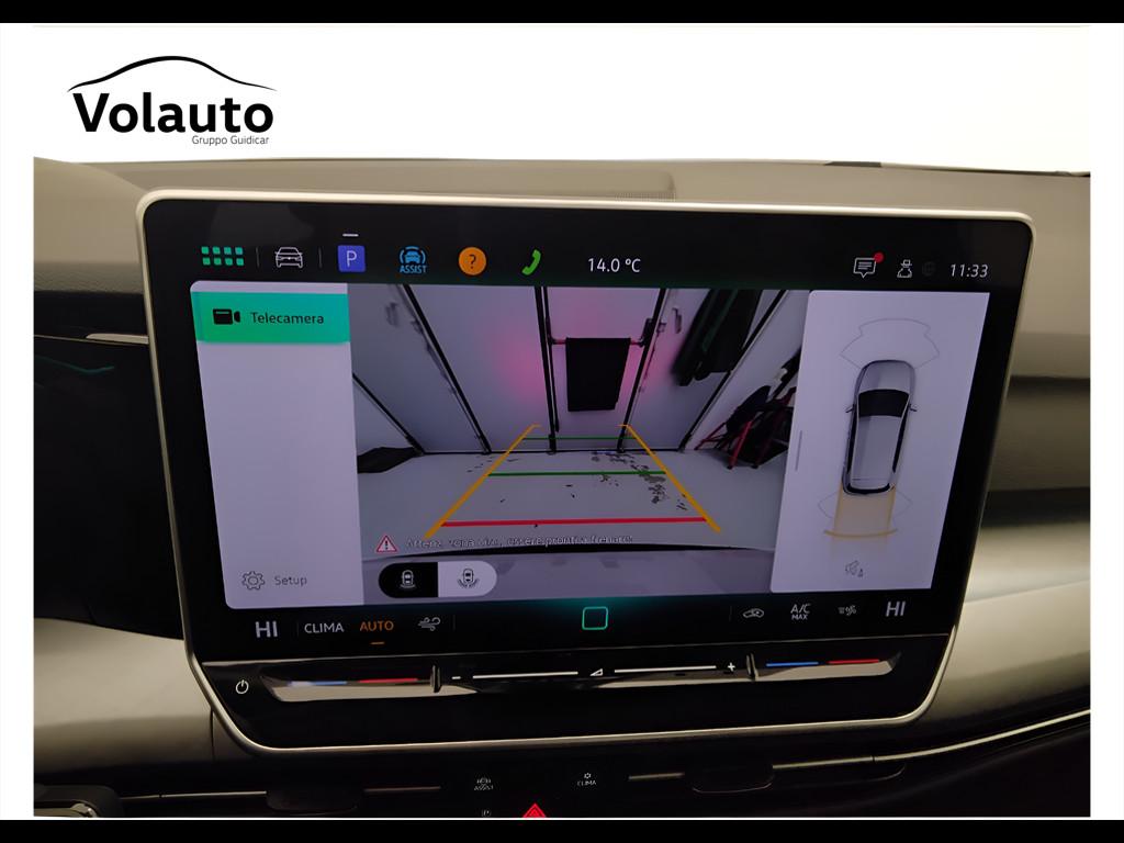 VOLKSWAGEN Golf VIII 2024 - Golf 2.0 tdi Life 115cv