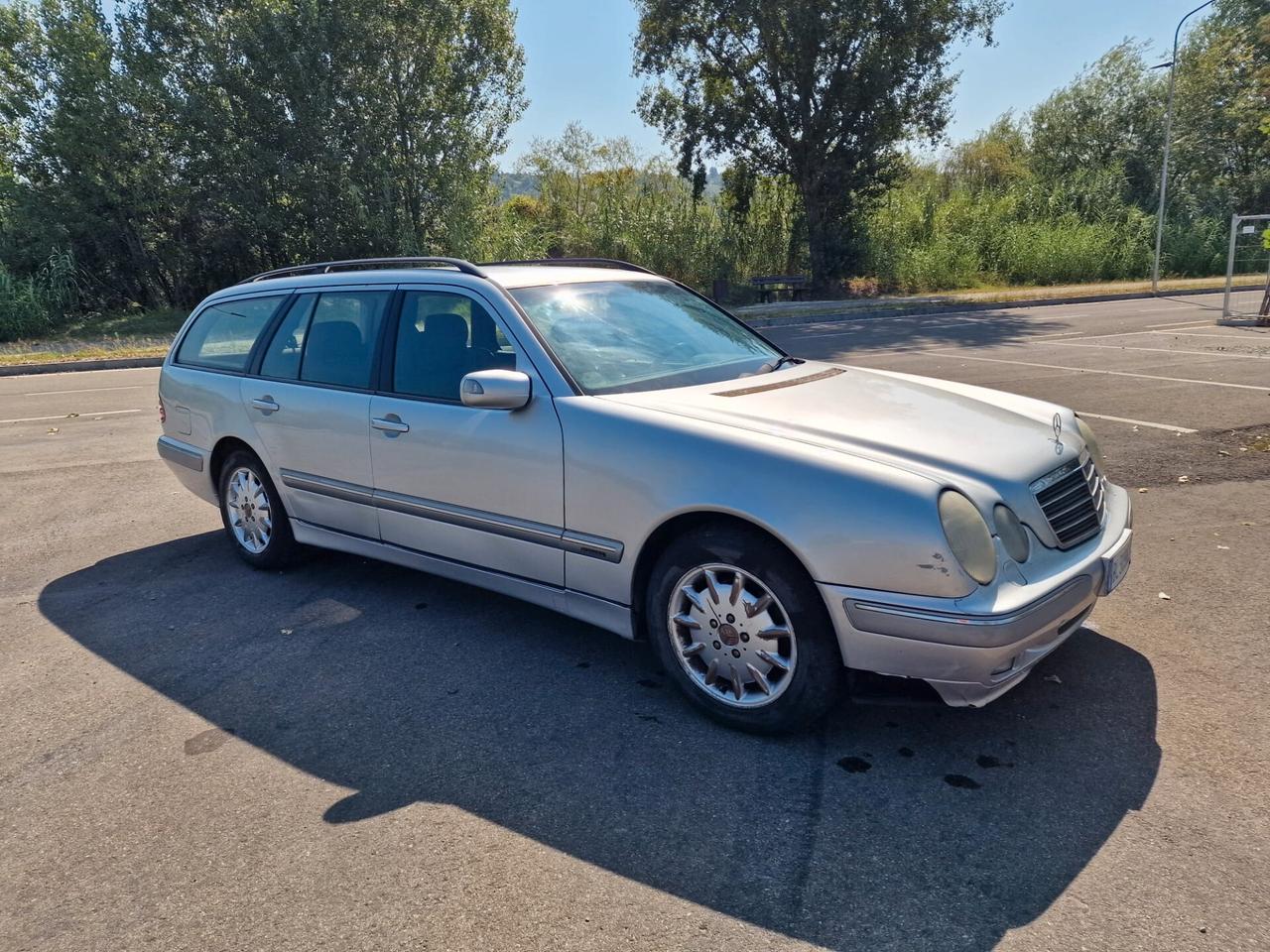 MERCEDES CLASSE E 200 KOMPRESSOR SW - 2000