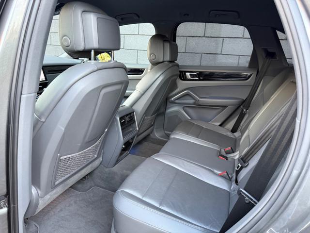 PORSCHE Cayenne UNICO PROPRIETARIO SERVICE PORSCHE