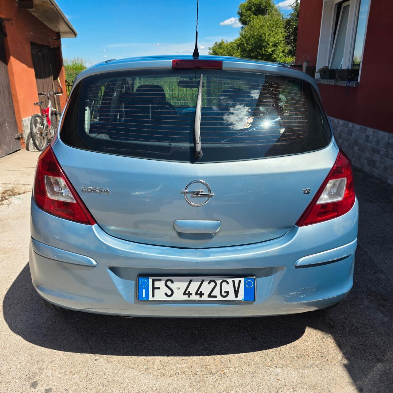 Opel Corsa 1.2 5 porte Cosmo gpl valido