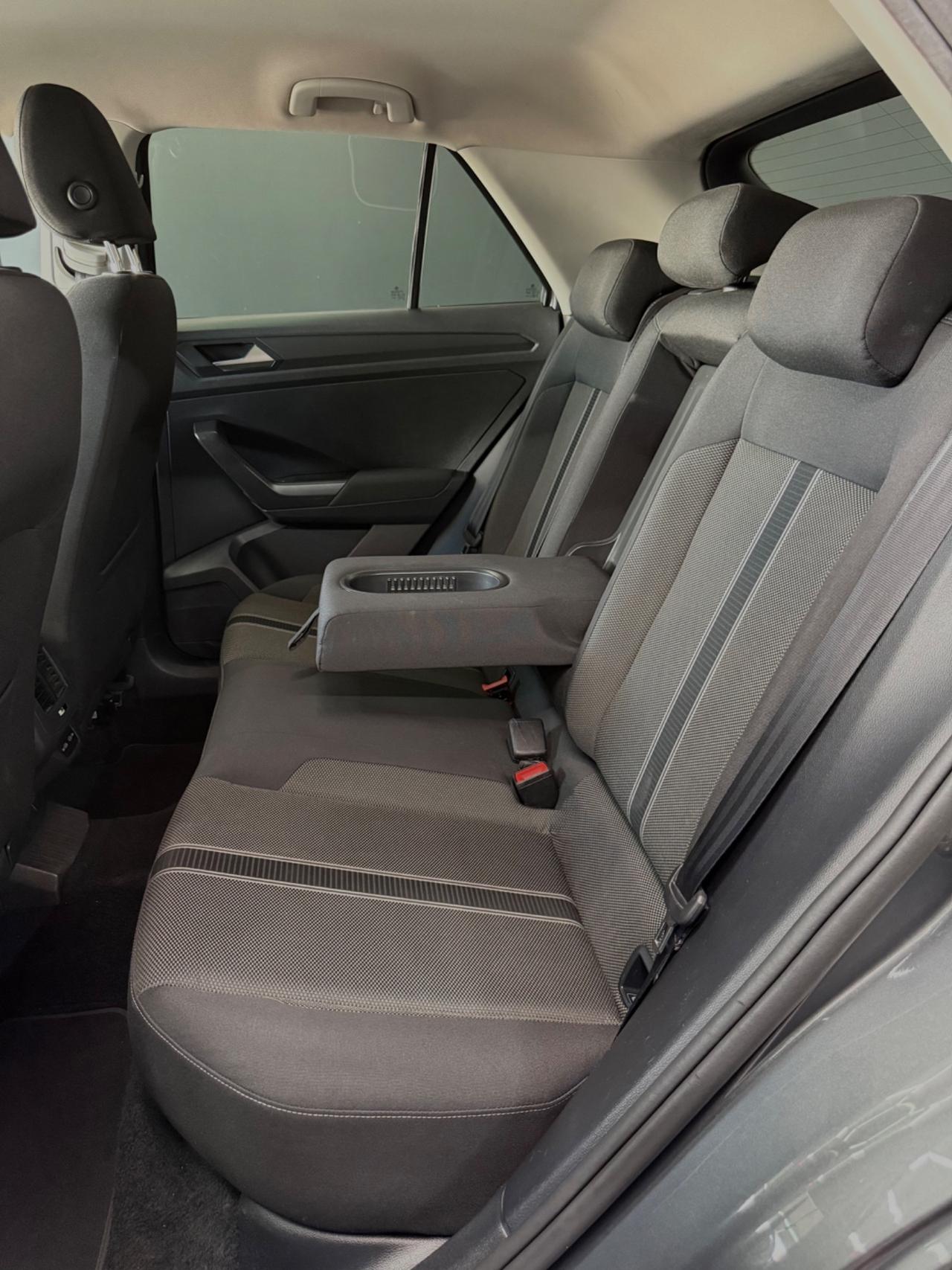 Volkswagen T-Roc 1.6 TDI Advanced 10/2020