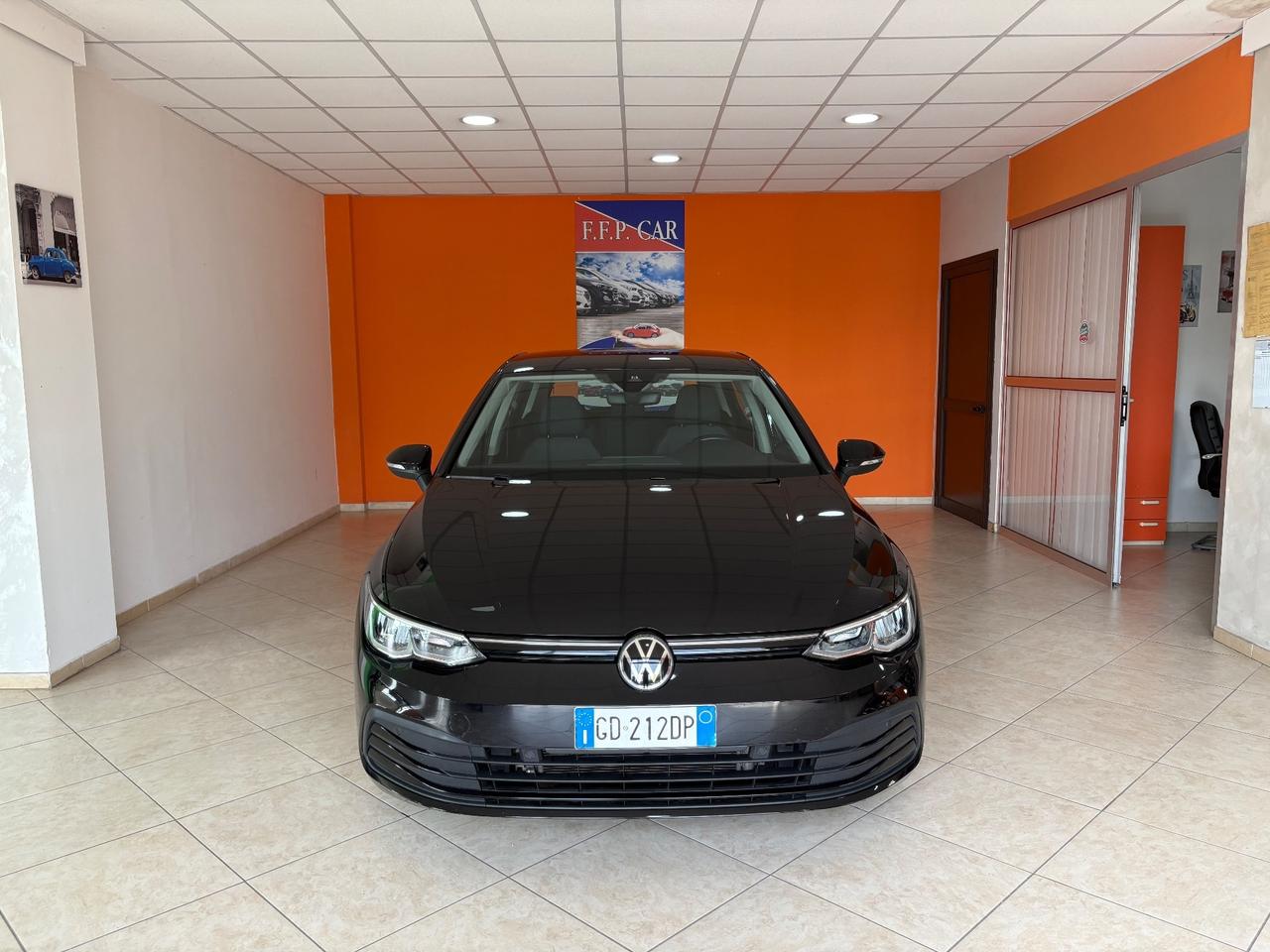 Volkswagen Golf 1.0 110 cv TSI EVO Life permute finanziamenti