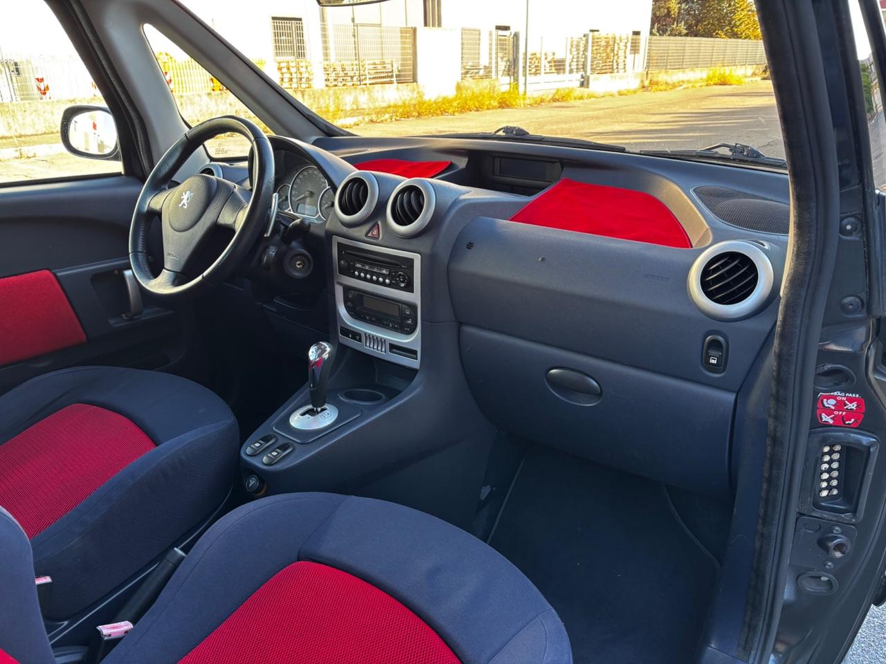 Peugeot 1007 1.6 Sporty 2Tronic, GARANZIA