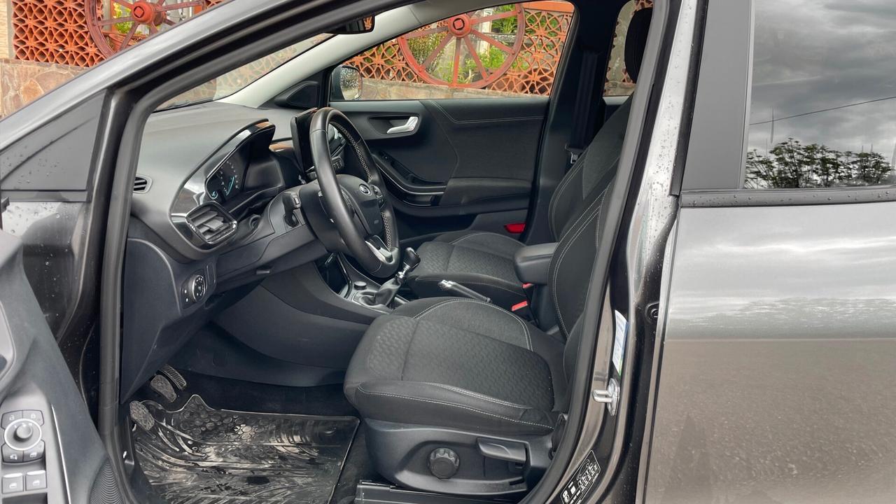 Ford Puma 1.0 EcoBoost Hybrid 125 CV S&S Titanium -incidentata
