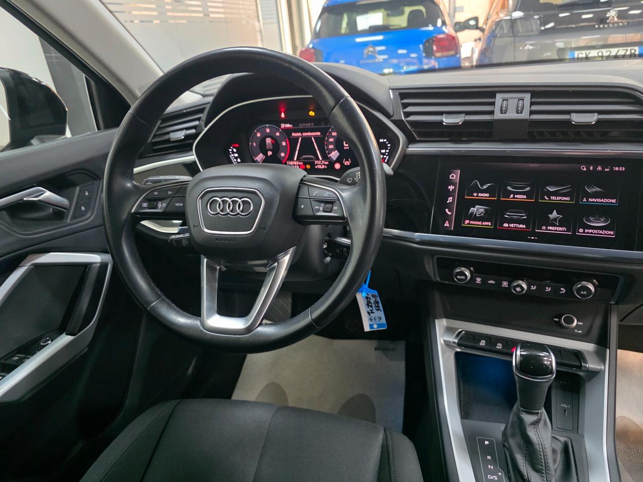 Audi Q3 35 TDI S tronic Business Advanced