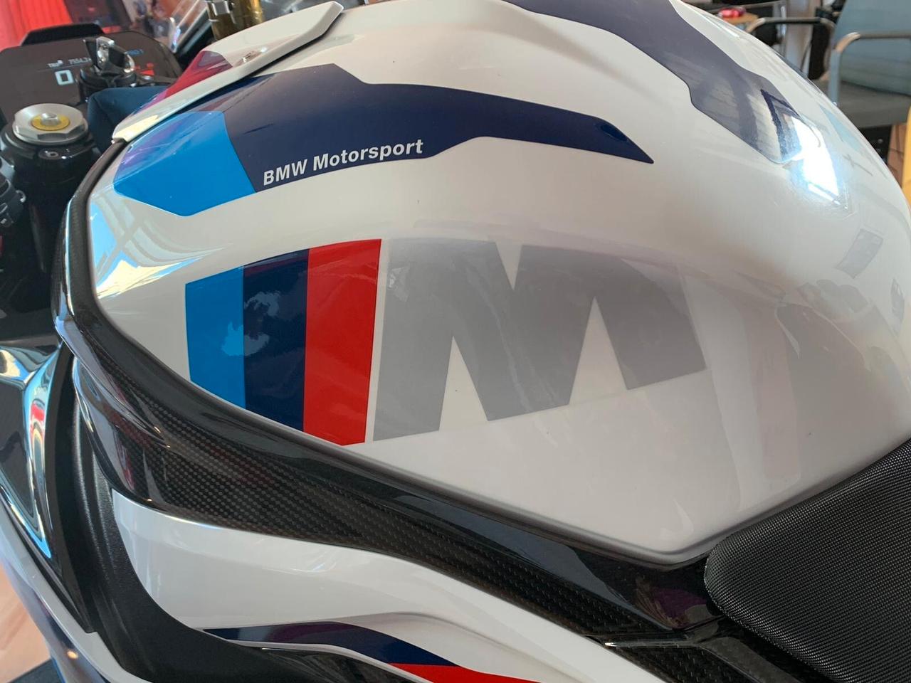 BMW 1000 M CONDIZIONI DA VETRINA