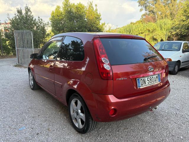 FORD Fiesta 1.2 16V 3p. Titanium