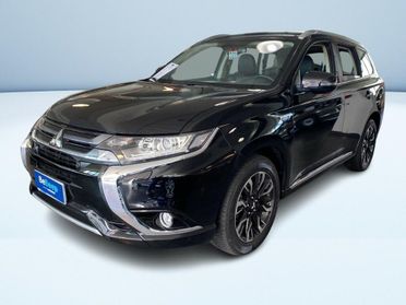 Mitsubishi Outlander 2.0 Mivec PHEV Instyle Plus Sda 4WD CVT