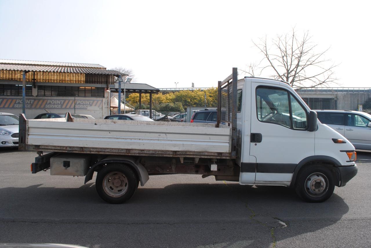 Iveco Daily 35C13 2.8 TDI RIBALTABILE TRILATERALE