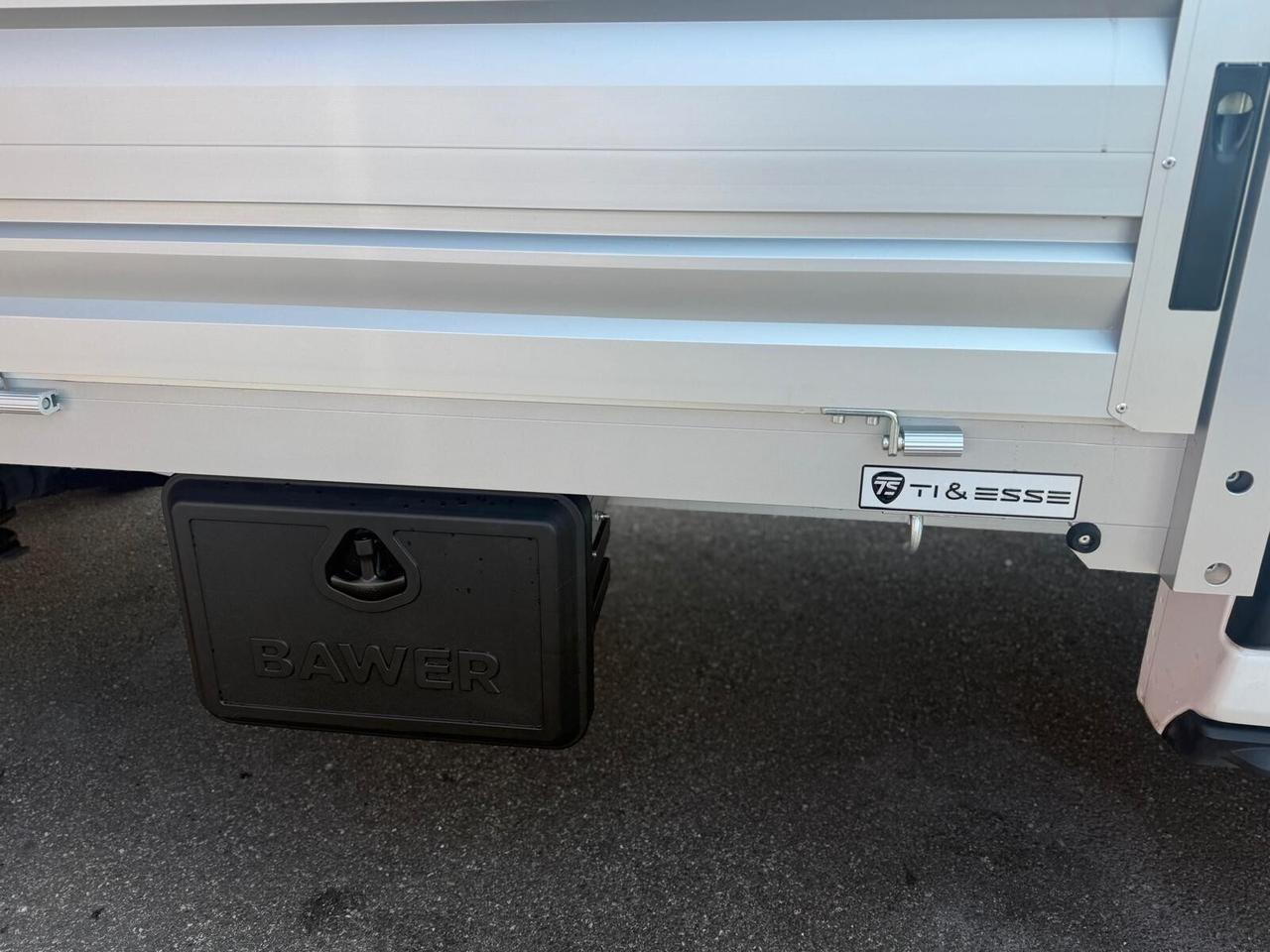 Ford Transit 350 Gemellato con Cassone Fisso.in alluminio nuovo