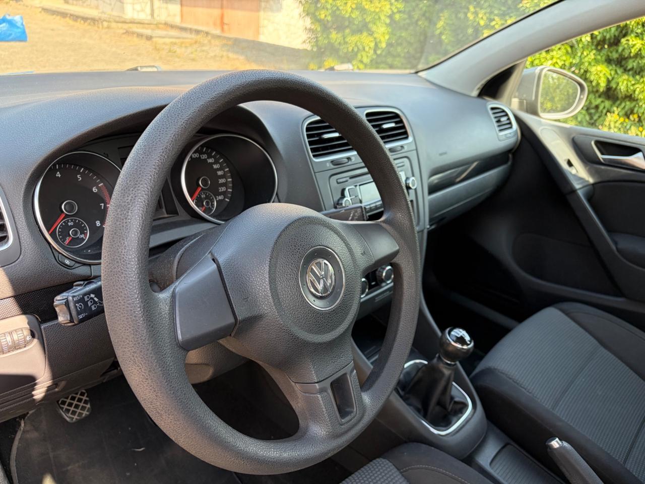 Volkswagen Golf 1.6 BENZINA 86MILA KM