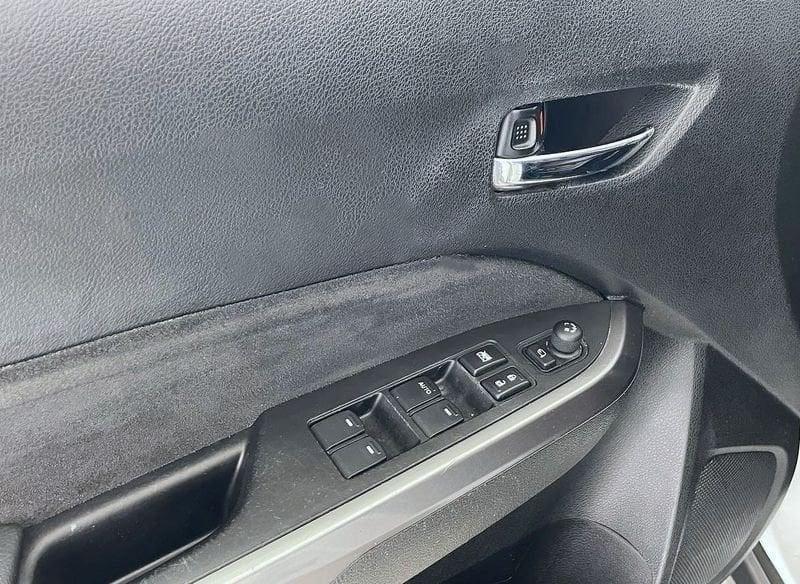 Suzuki Vitara 1.4 Hybrid Top