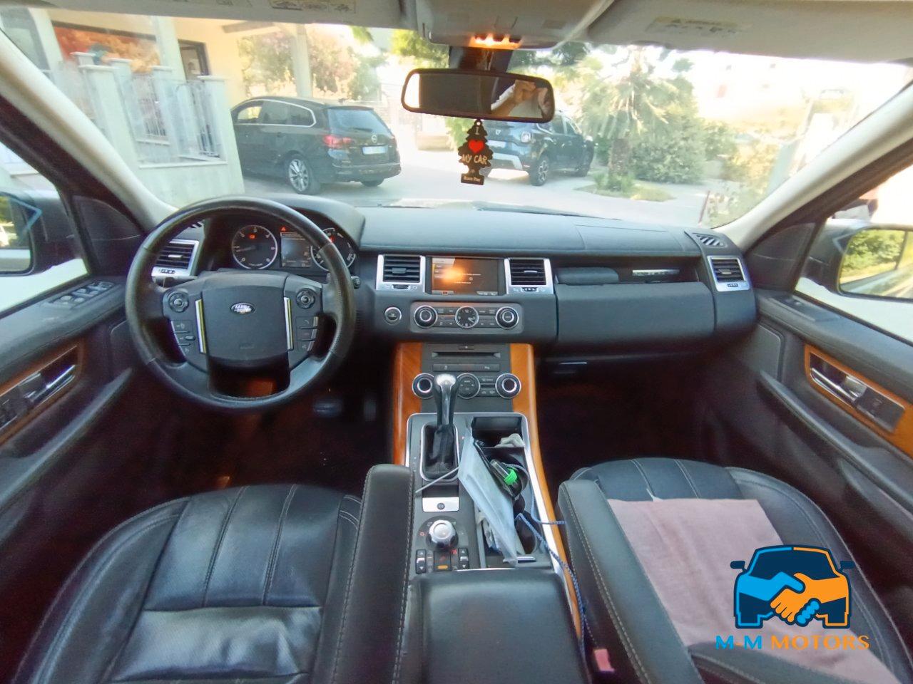 Land Rover Range Rover Sport 3.0 tdV6 SE auto