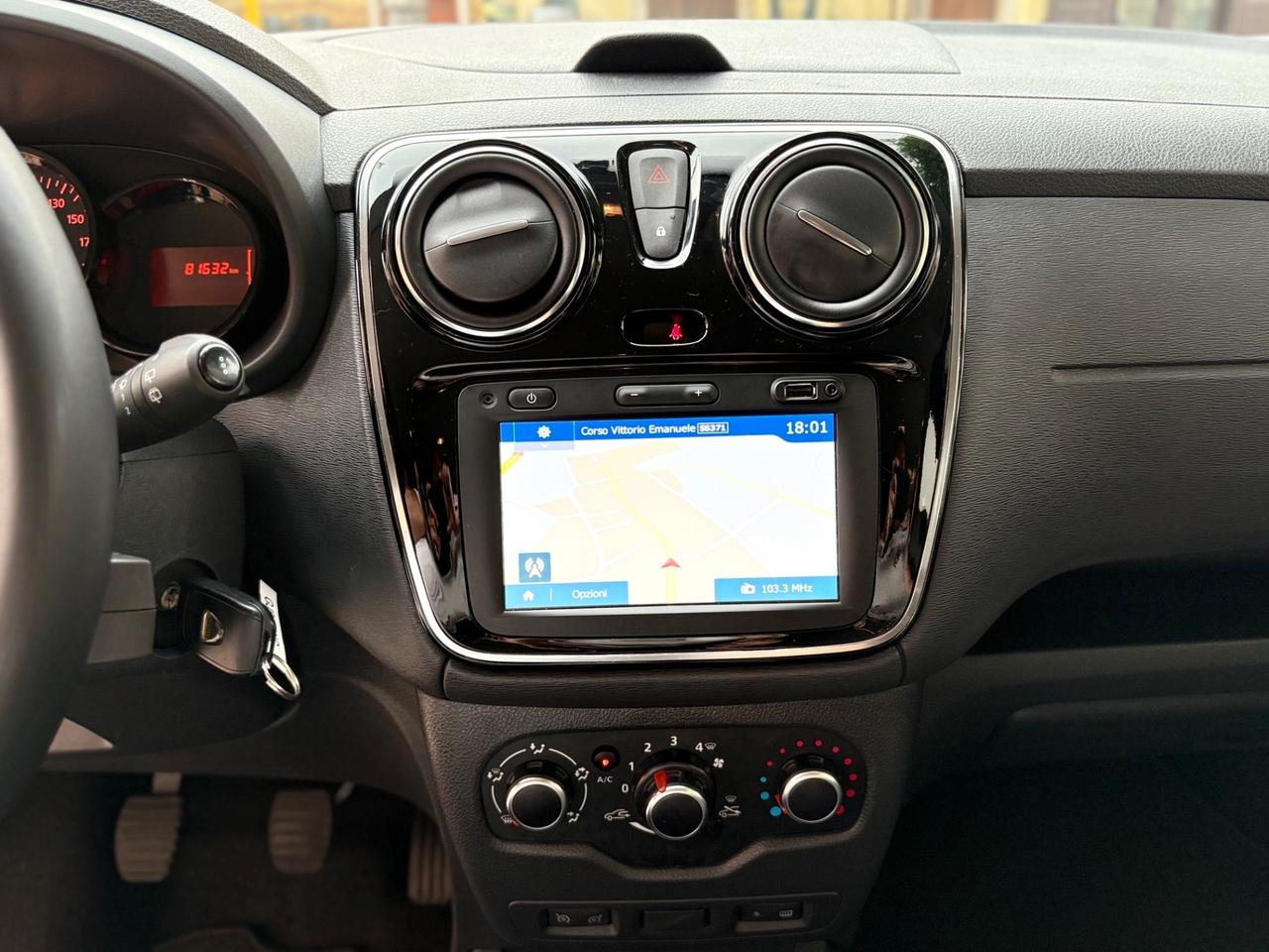 Dacia Lodgy STEPWAY 1.5dCi 7 POSTI AUTOCARRO N1