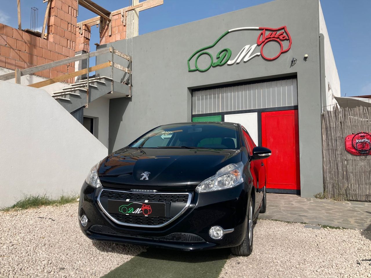 Peugeot 208 1.4 HDi 68 CV ok neopatentati