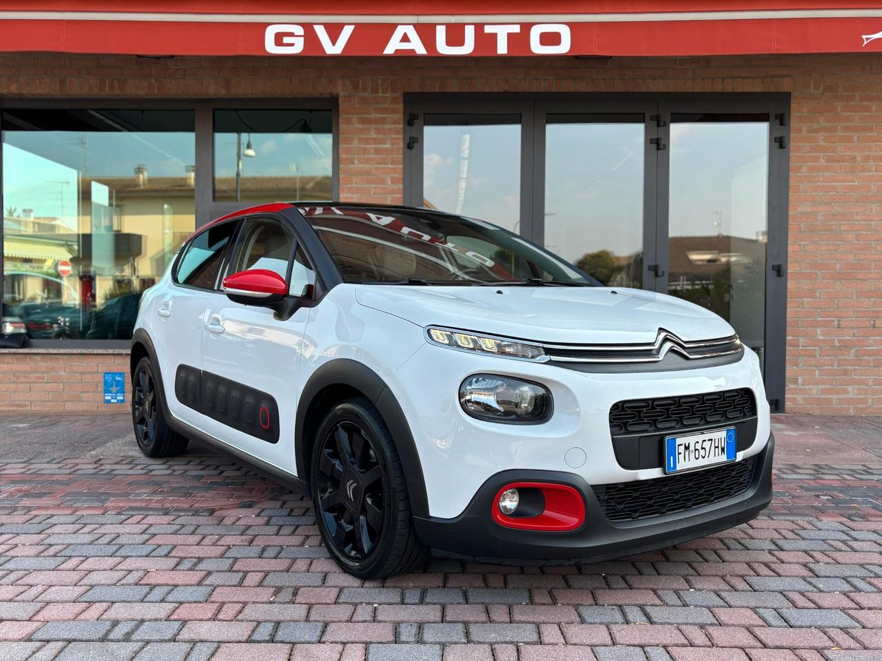 Citroen C3 PureTech 110 S&S Shine