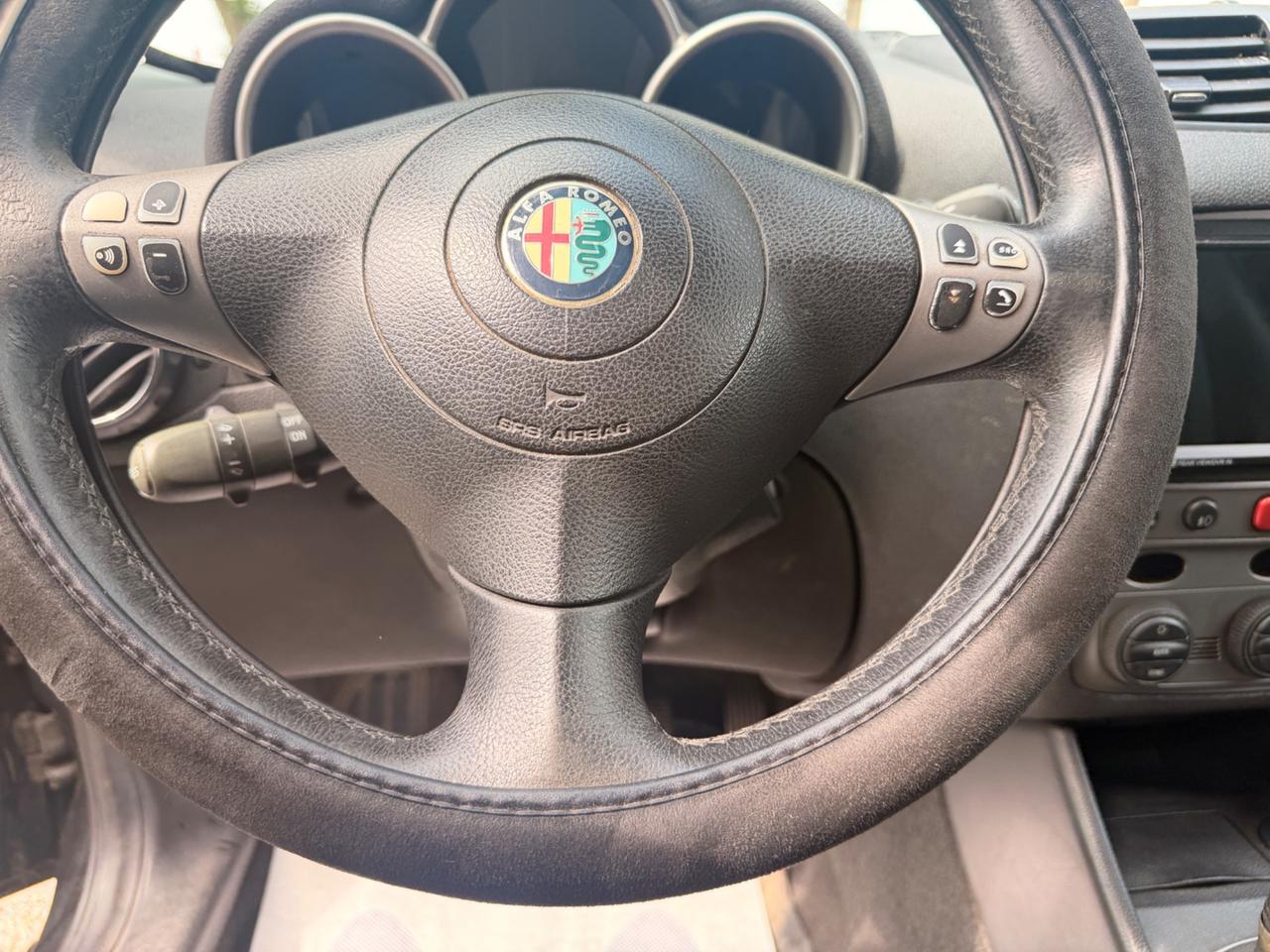 Alfa Romeo 147 1.9 JTD (115 CV) cat 5p. Distinctive