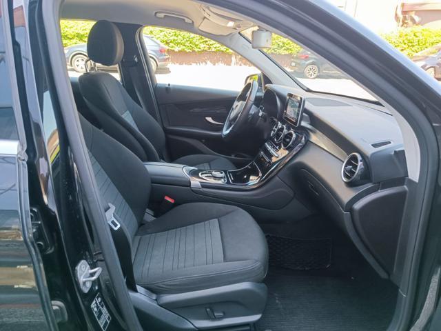 MERCEDES-BENZ GLC 220 d 4Matic Business