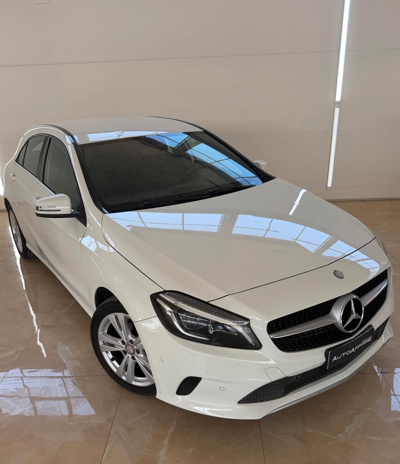 Mercedes-benz A 180 d Premium