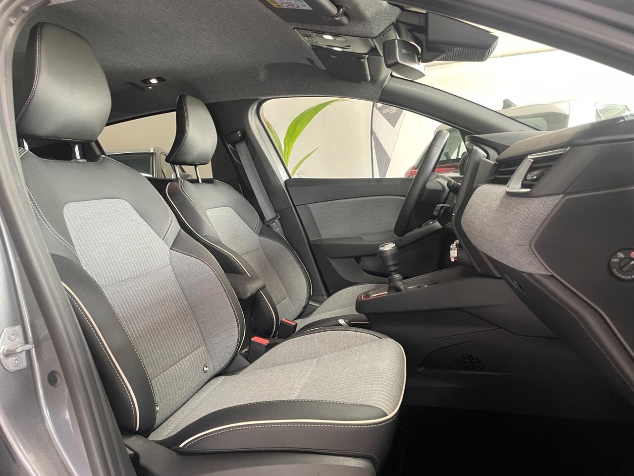 Renault Clio TCe 90 CV 5 porte Techno