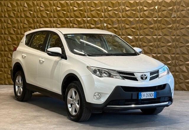 Toyota RAV 4 RAV4 2.0 D-4D 2WD Active