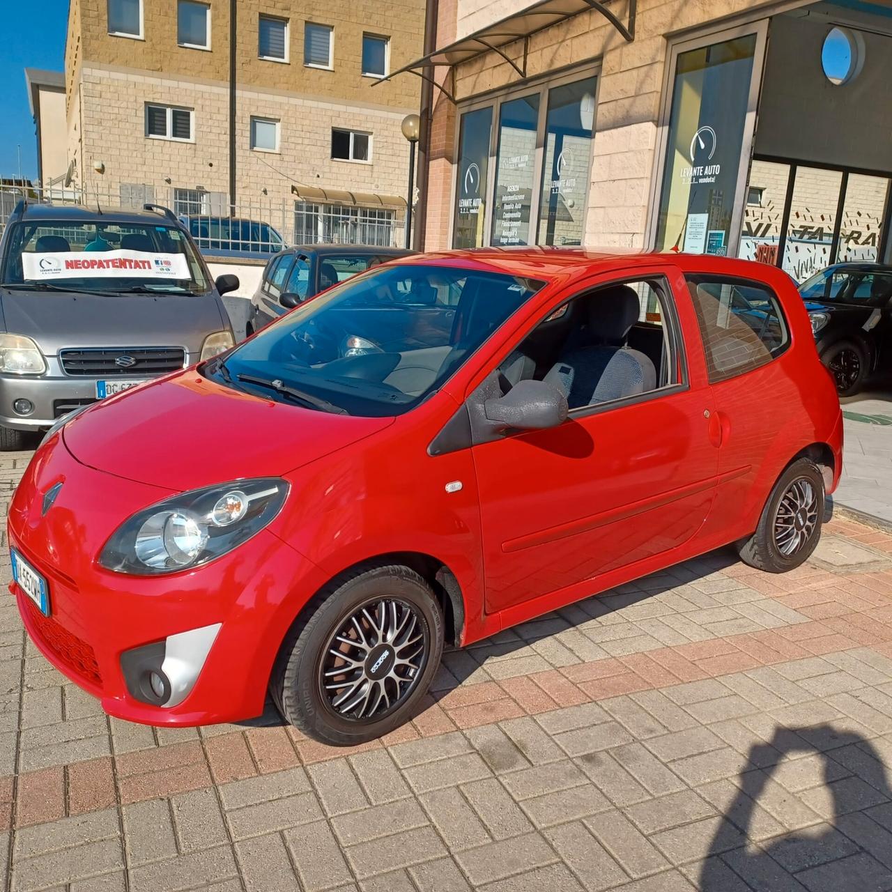 129.888KM PERFETTA TWINGO 1.2 NEOPATENTATI