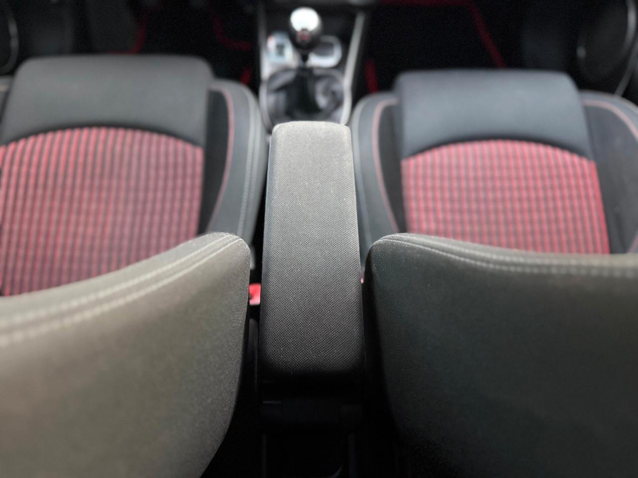 Alfa Romeo MiTo 1.6 JTDm-2 S&S Distinctive Sport Pack