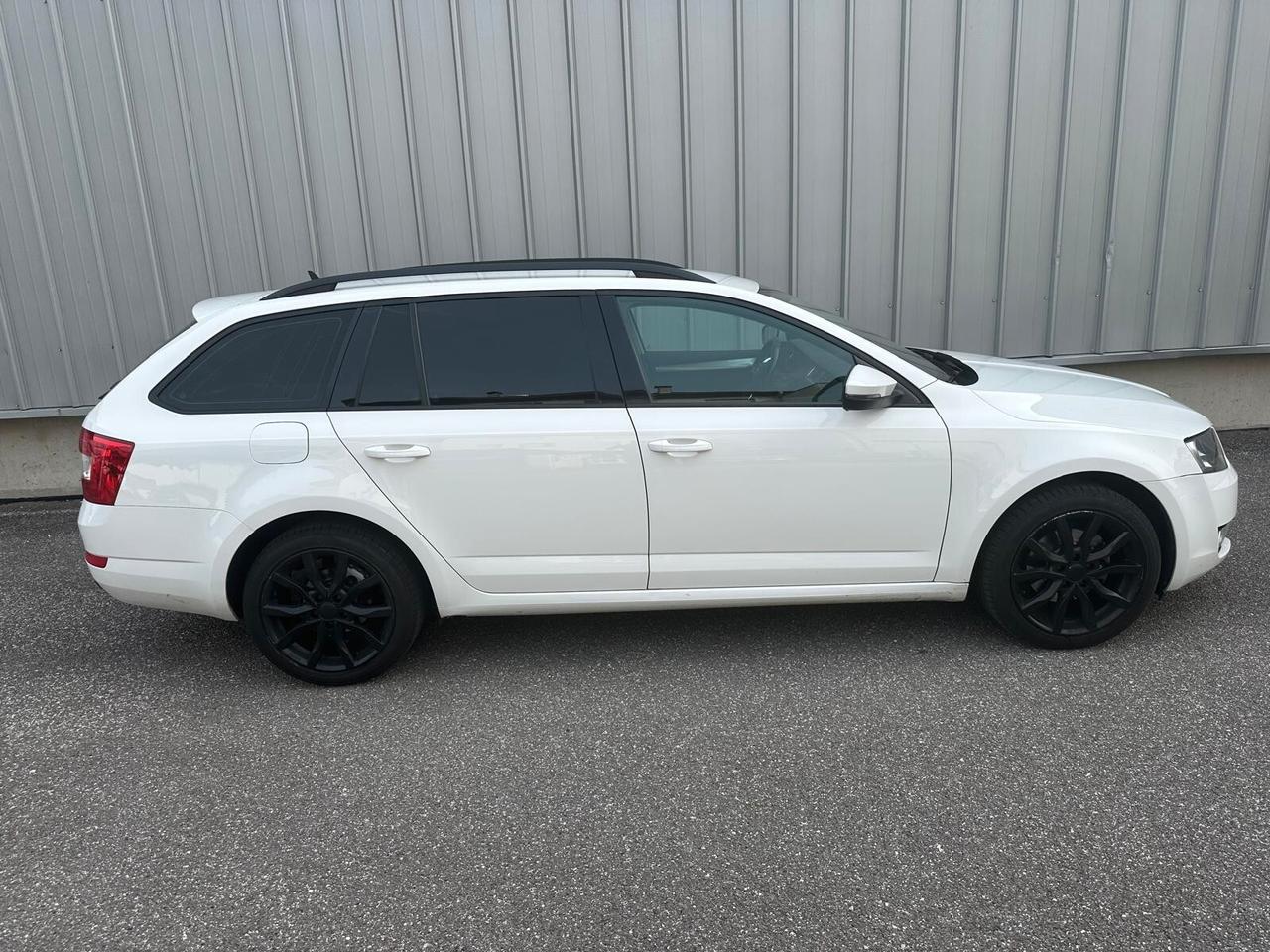 Skoda Octavia 2.0 TDI CR DSG Executive