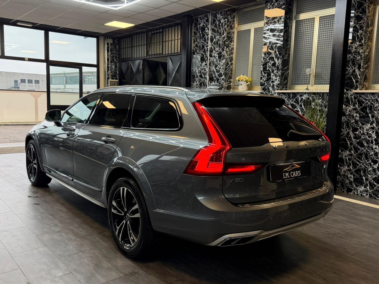 Volvo V90 Cross Country D5 AWD Geartronic Pro