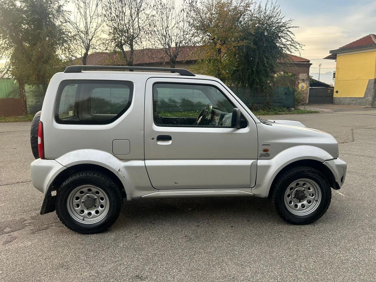 Suzuki Jimny 1.5 DDiS cat 4WD JLX Più