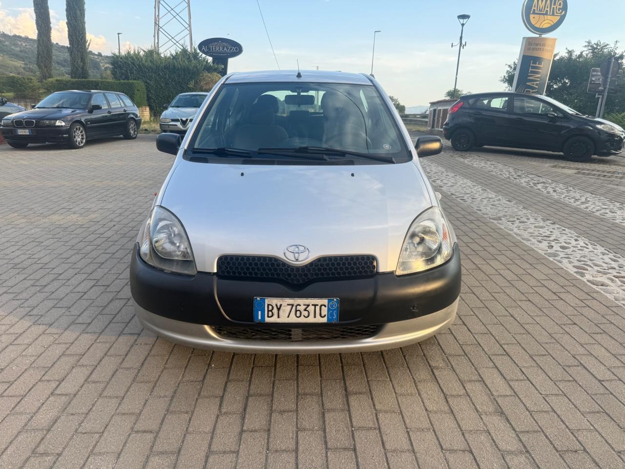 Toyota Yaris 1.0i 16V cat 3 porte