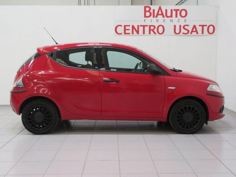 Lancia Ypsilon 1.2 69 CV 5 porte Elefantino