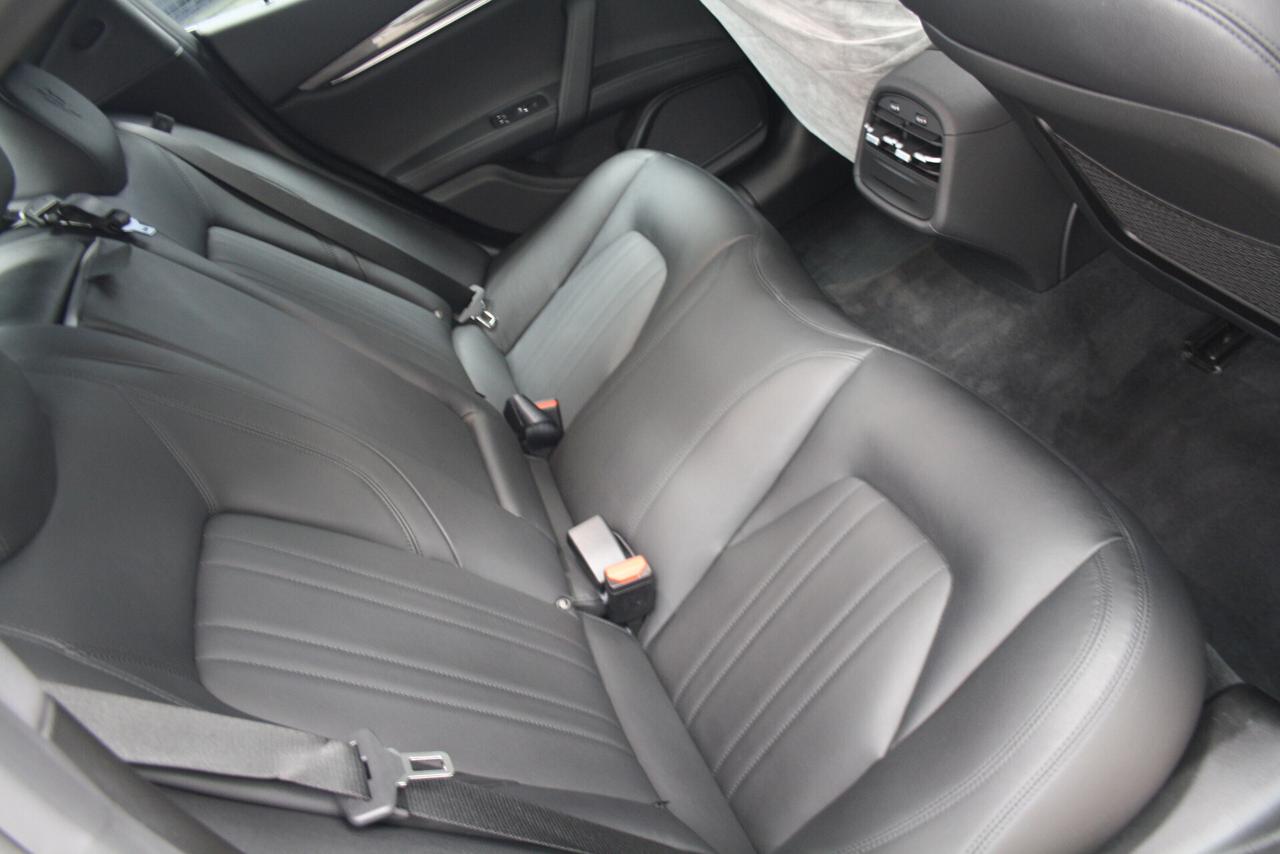 MASERATI GHIBLI 2.0 330cv 48v GT *2024