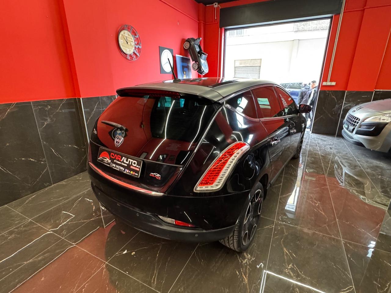 Lancia Delta 1.9 MJT Twinturbo DPF Platino