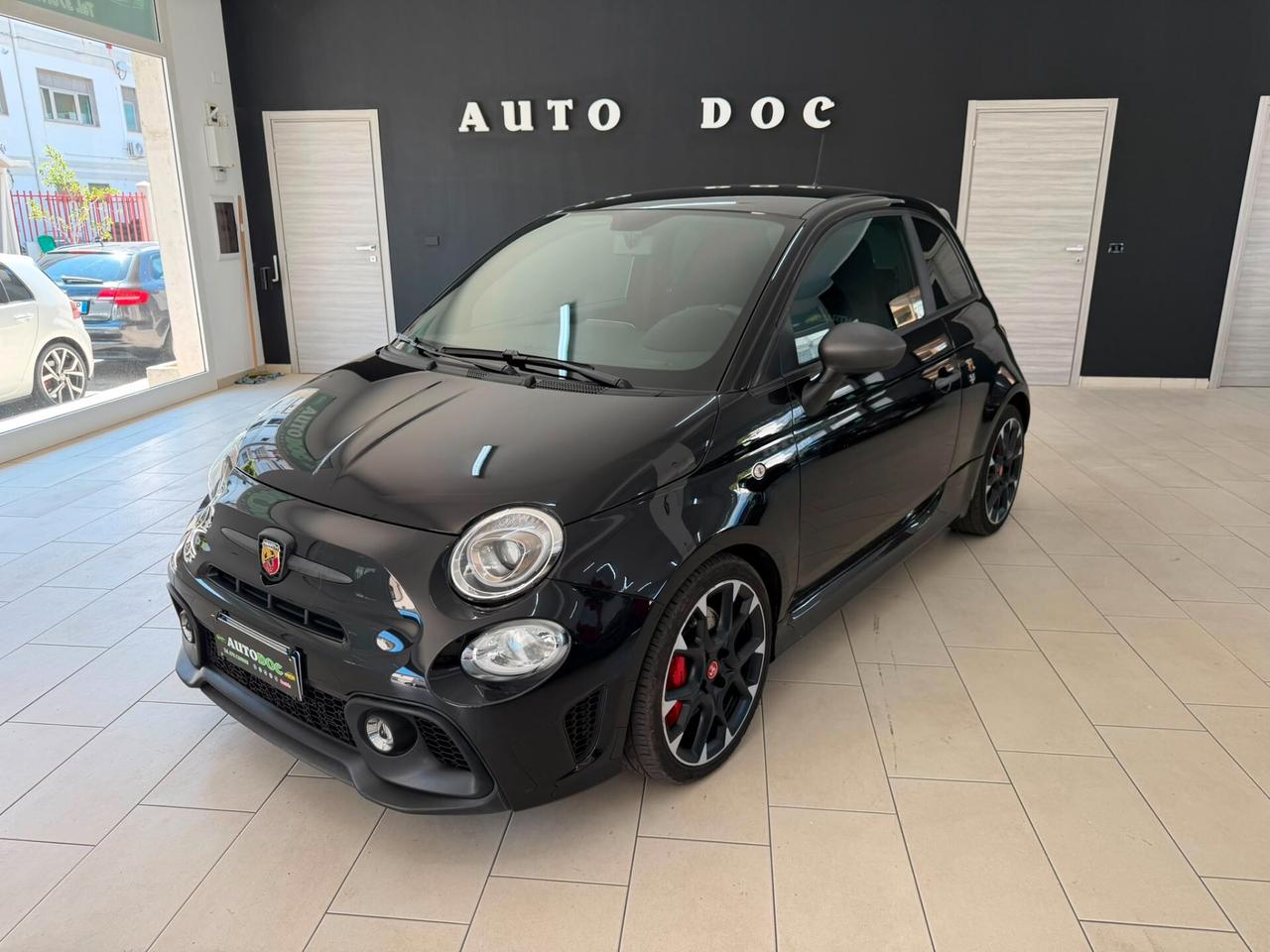 Abarth 595 1.4 Turbo T-Jet 180 CV Competizione