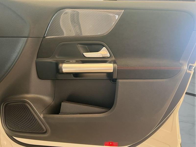 Mercedes-Benz GLA GLA 180 d Automatic Premium