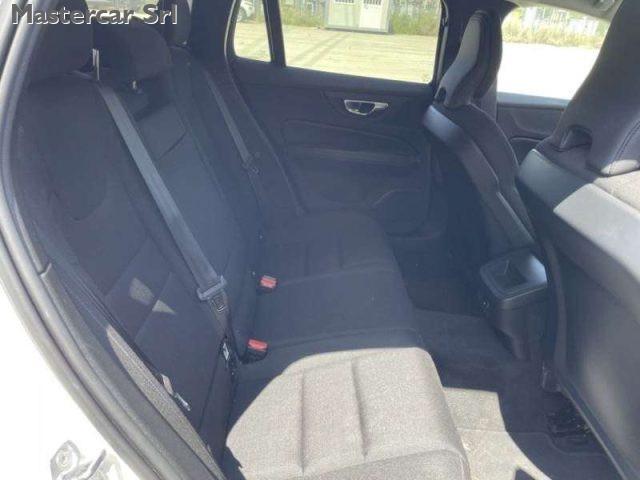 VOLVO V60 2.0 b4 197cv Momentum BUSINESS PRO - GG232RK