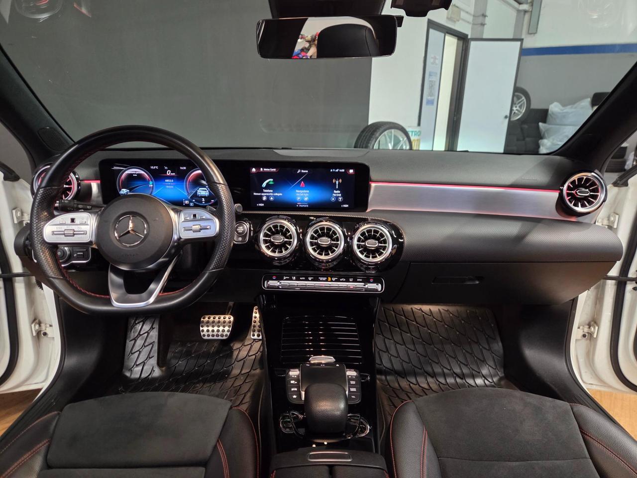 Mercedes Classe A A 200 d Premium Night edition auto