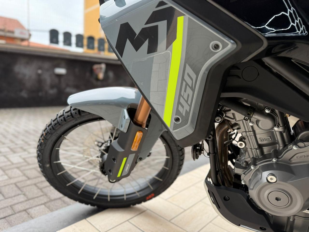 CFMOTO MT450