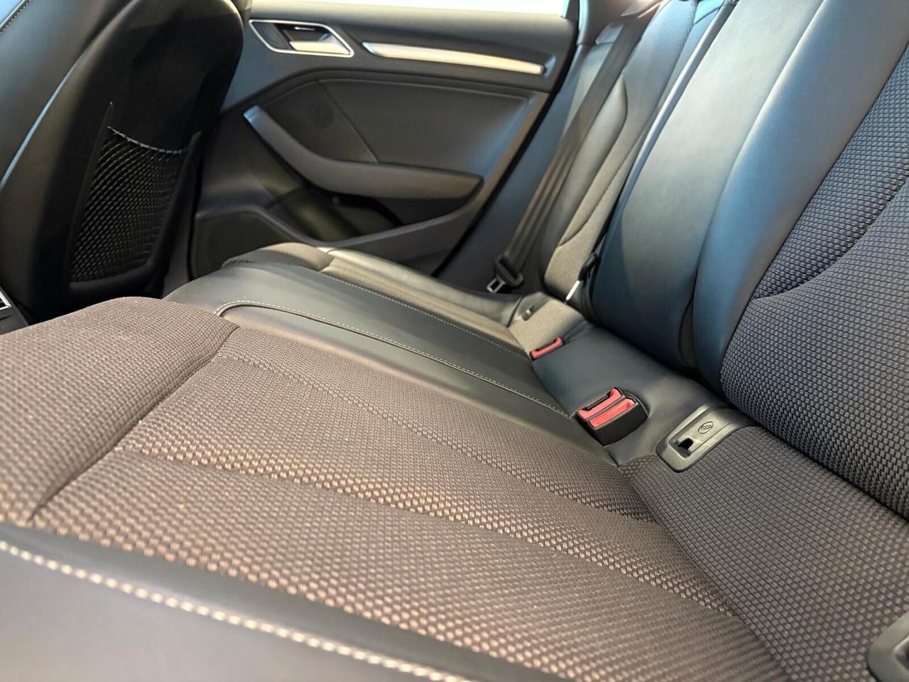 Audi A3 SPB EDITION 2.0 TDI quattro 6mt S LINE